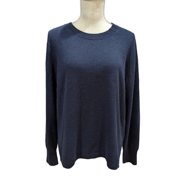 J. Crew Sweaters - NWT J.Crew Women's Navy 100% Cashmere Sweater Size L